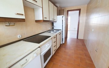 Property slide 16