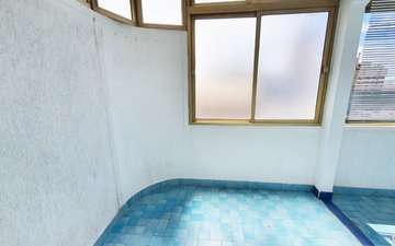 Property slide 7
