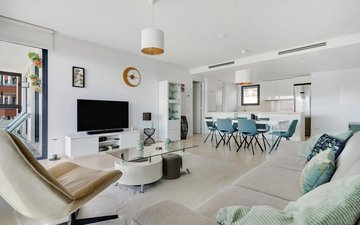 Property slide 19