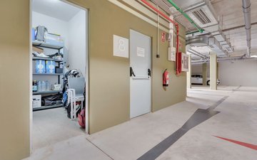 Property slide 41