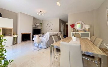 Property slide 11