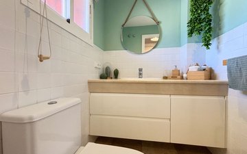 Property slide 16