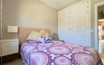 Property slide 18