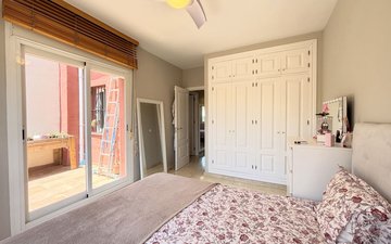 Property slide 25