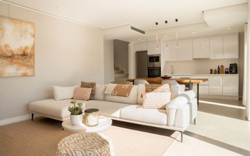 Property slide 14