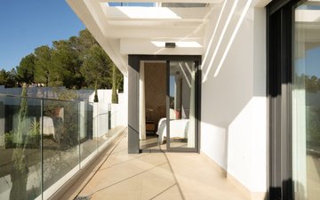 Property slide 43