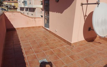 Property slide 21