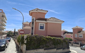 Property slide 23