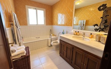 Property slide 23