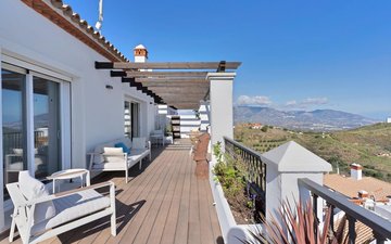 Property slide 39