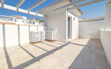 Property slide 22