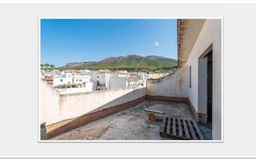 Property slide 10