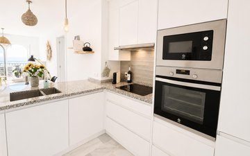 Property slide 10