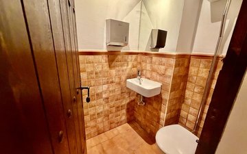 Property slide 15