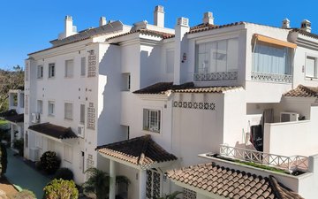Property slide 22
