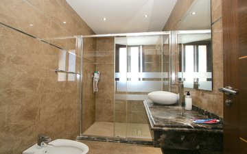 Property slide 20