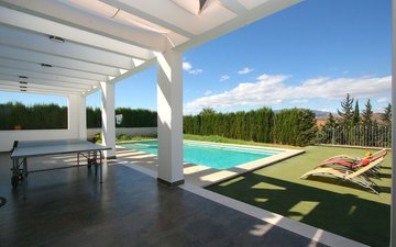 Property slide 34