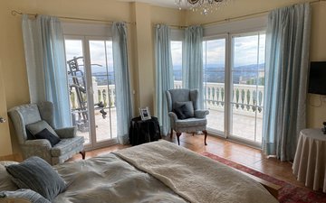 Property slide 17