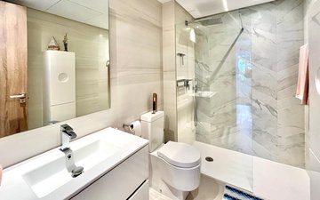 Property slide 22