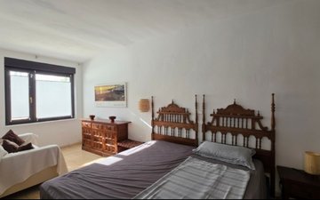 Property slide 25
