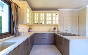 Property slide 36