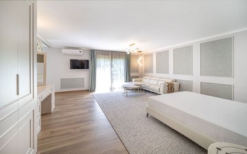 Property slide 49