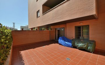 Property slide 22