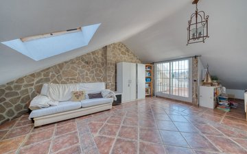 Property slide 33