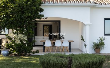 Property slide 32
