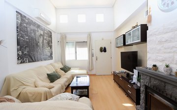 Property slide 7