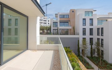 Property slide 7