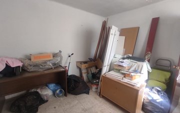 Property slide 22