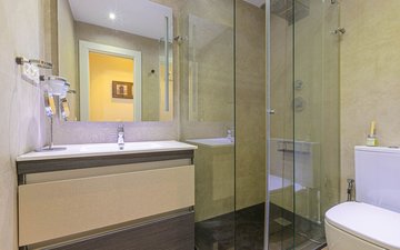 Property slide 10