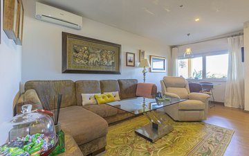 Property slide 28