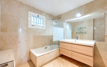 Property slide 16