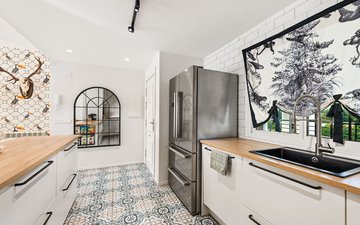 Property slide 7