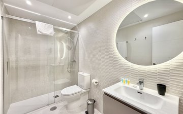 Property slide 10
