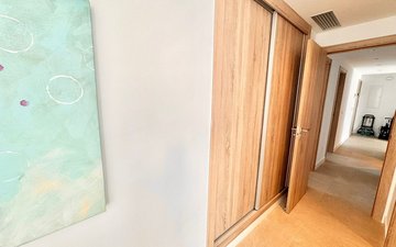Property slide 16