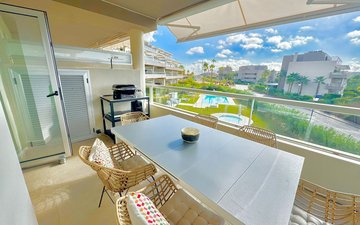 Property slide 20