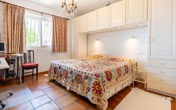 Property slide 29