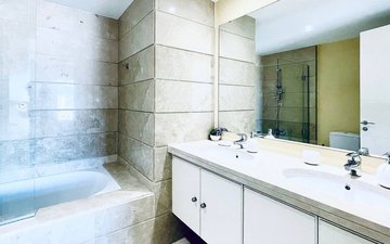 Property slide 17
