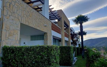 Property slide 24