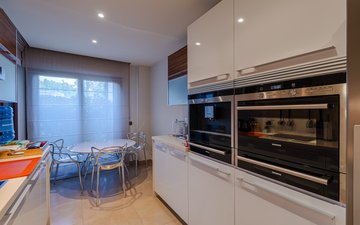 Property slide 19