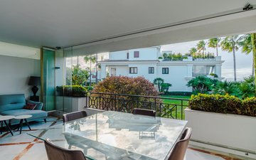 Property slide 25