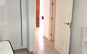 Property slide 22