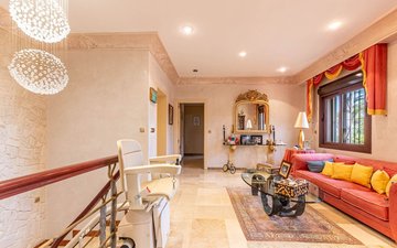 Property slide 40