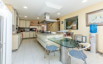 Property slide 60