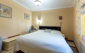 Property slide 61