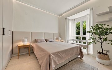 Property slide 24