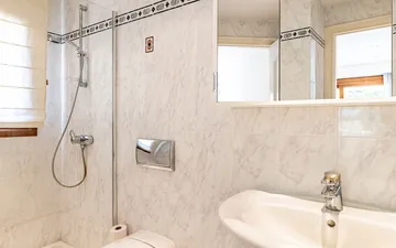 Property slide 36